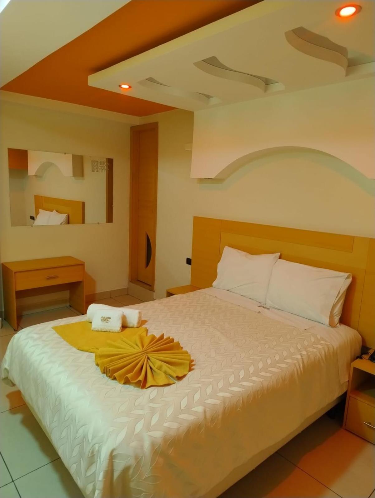 Hotel Golden Coral Tulcan Bagian luar foto