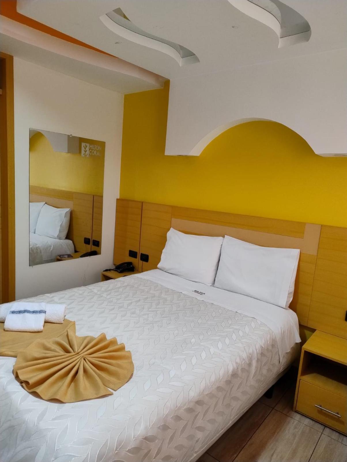 Hotel Golden Coral Tulcan Bagian luar foto